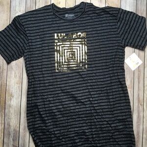 NWT LuLaRoe Patrick style Supply Shirt Size L